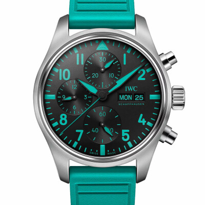 IWC Schaffhausen Pilot's Watch Chronograph Performance 41 Mercedes-AMG PETRONAS Formula One™ Team